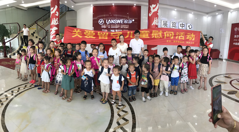 1228997187.jpg 1228997187.jpg